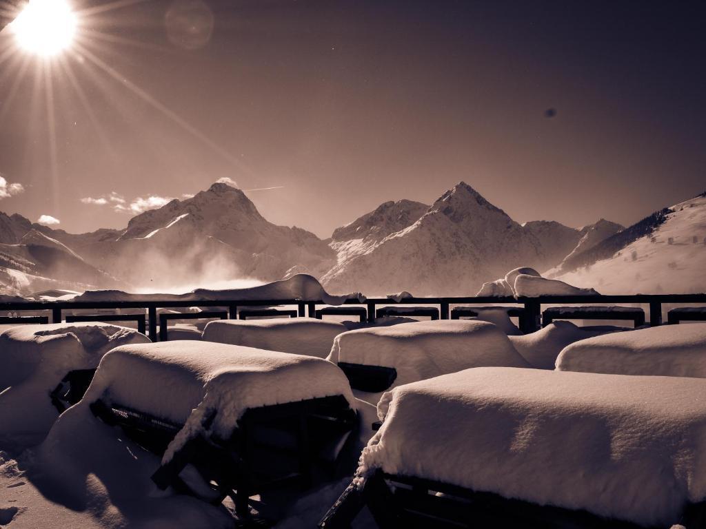 Hotel Turan Les Deux Alpes Exteriör bild